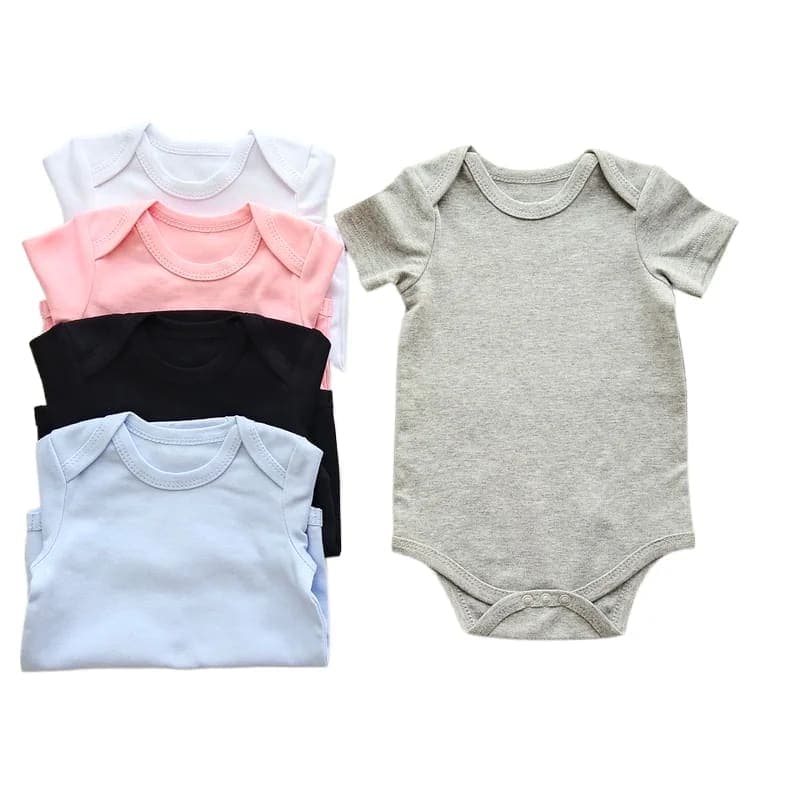 Barboteuse pour bébé en coton peigné 100% avec logo personnalisé Combinaison unie pour nouveau-né à manches courtes pour bébé